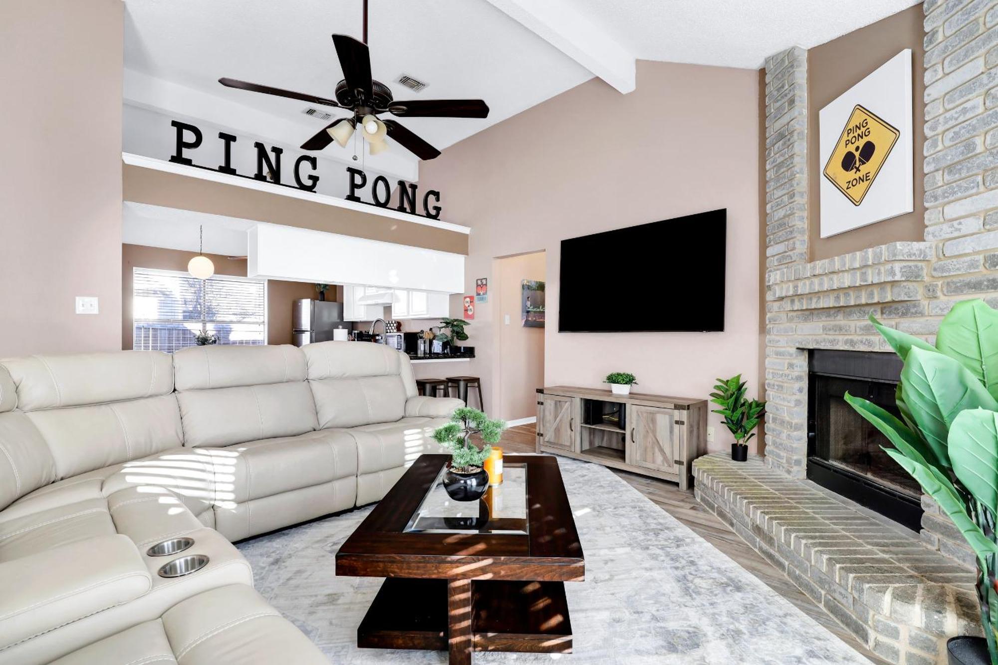 Pong - A Birdy Vacation Rental San Antonio Exteriör bild